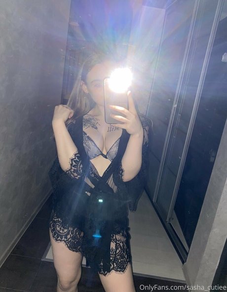 sasha cutiee high quality star images