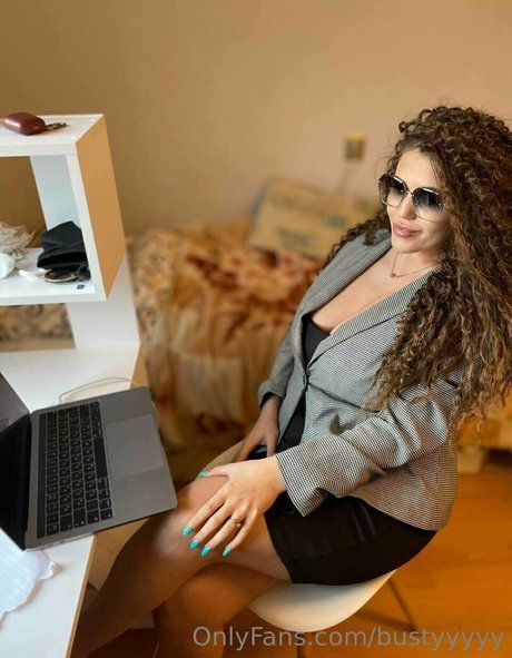 interracial threesome onlyfans nude pic