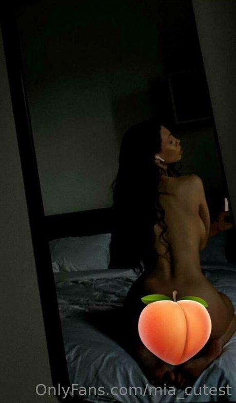 mia cutest model nude img