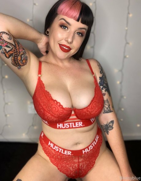 BlossyBlue high quality actress images