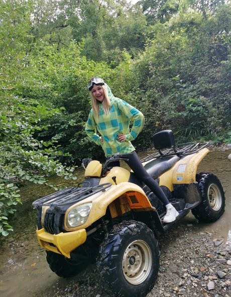 christine live hd model galleries