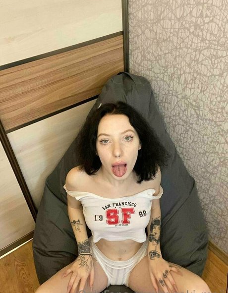 misaki meii nudes model image