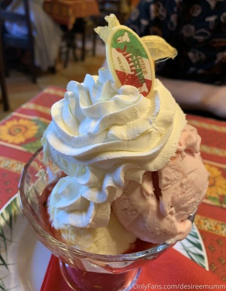 Desiree Mumm perfect model img