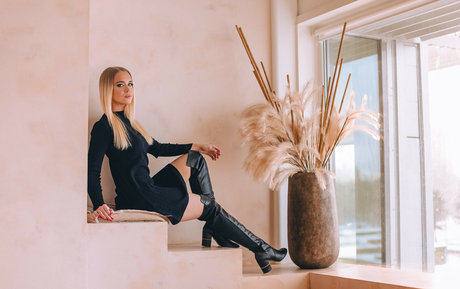 Desiree Mumm hd pornstar picture