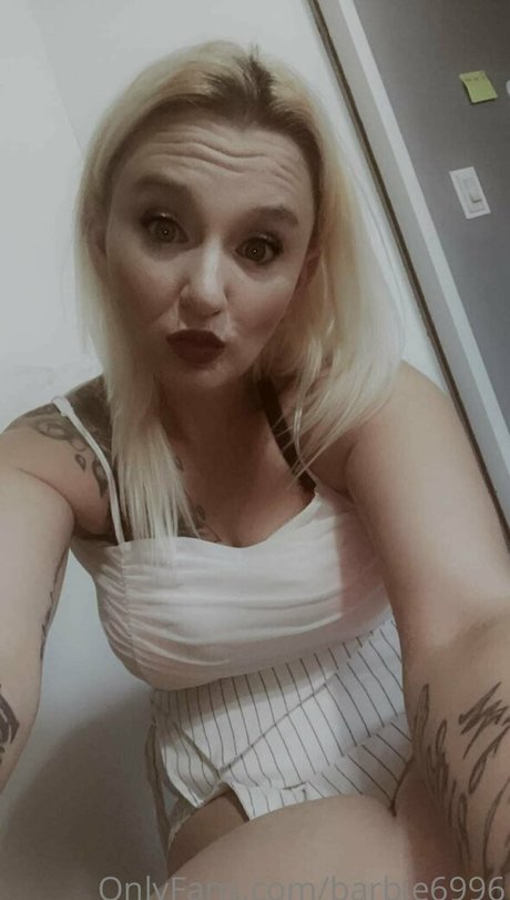 barbie6996 pornstar beautiful pictures