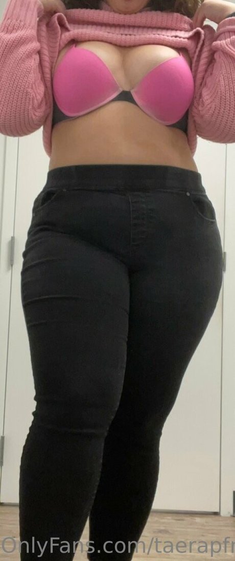 taerapfree model hd pic