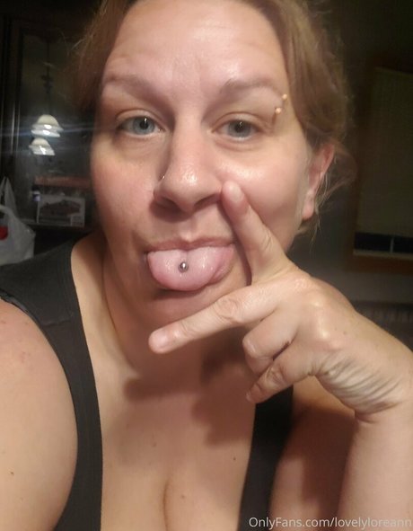 lovelyloreann model adult galleries