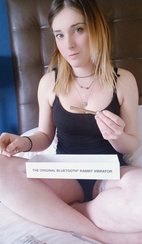 imamazingbitch model sex pic