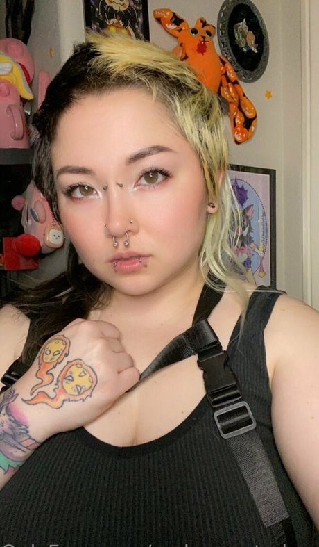 naked onlyfans nudes image