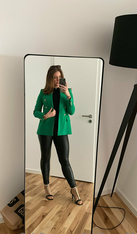 badlizzyy66 pornstar xxx gallery