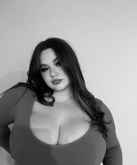 Sara M nudes pornstar img