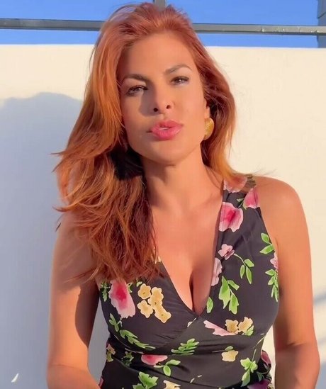 Eva Mendes model hd pictures