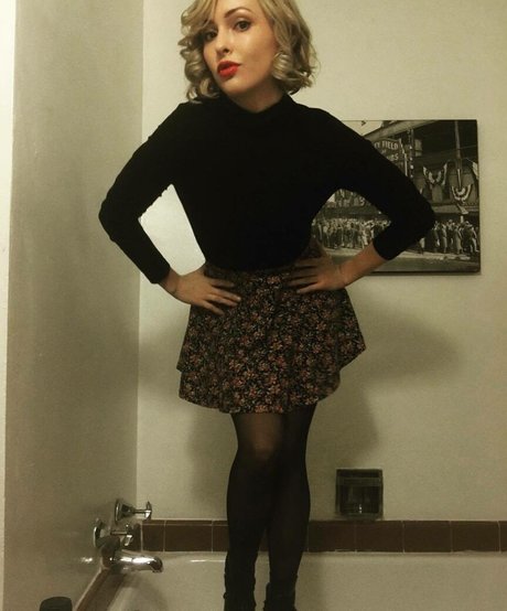 Littleluckycharm nude actress photos