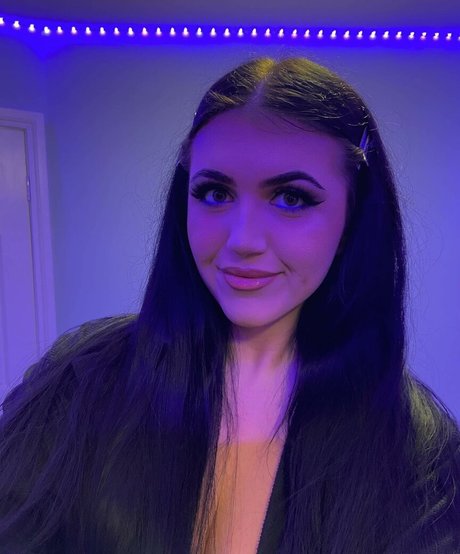 ASMR Cailin perfect star picture