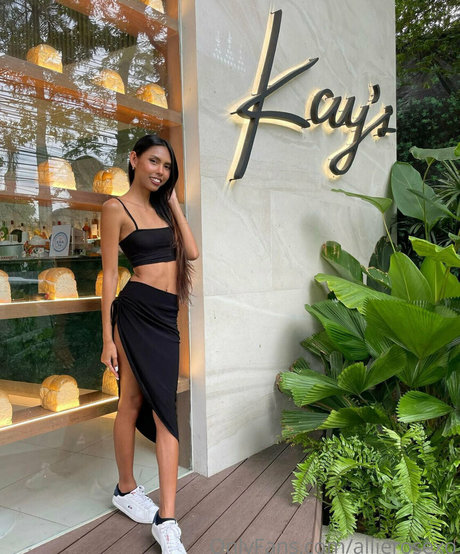 allierosexo star sex pictures