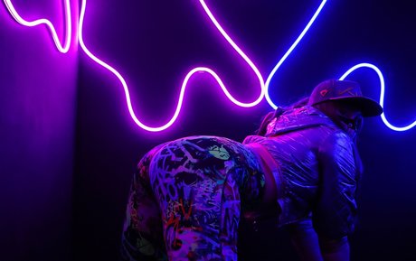 shemale fucks girl onlyfans art xxx images