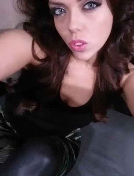 Ryan Smiles hot star pic