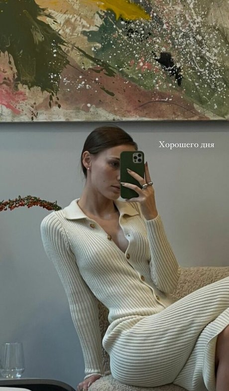 radmilasad art star images