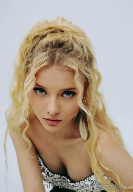 crystal vip model nudes archive