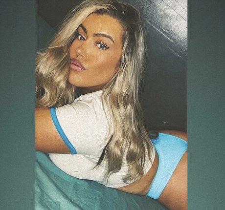 Shannon Wright high quality star pictures