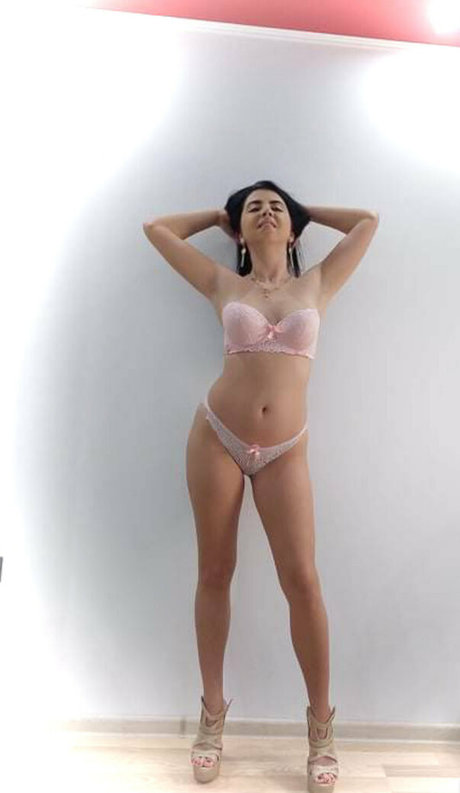 daianadayana model nude pic