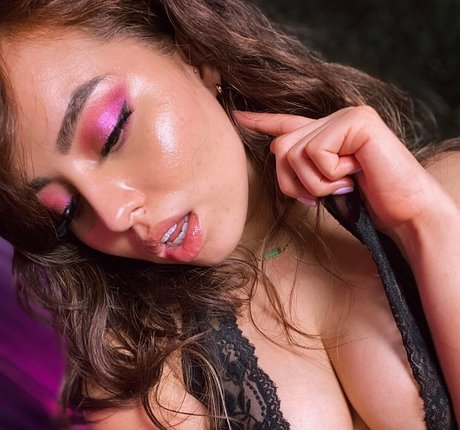 lunaluuvzfree erotic star archive