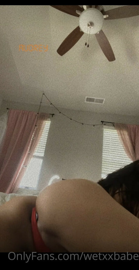 thigh high boots onlyfans nudes archive