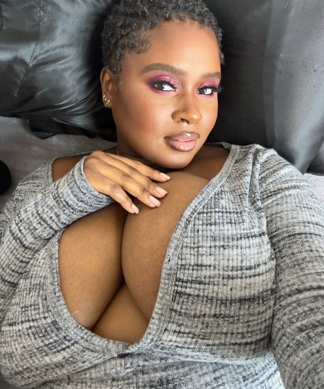 lingerieloungefree pornographic model pictures