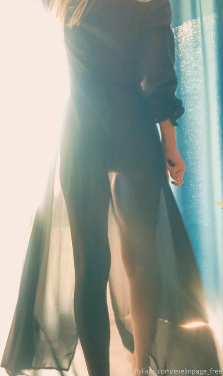 evelinpage free Profile Photo