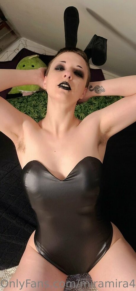 miramira420 hot pornstar image