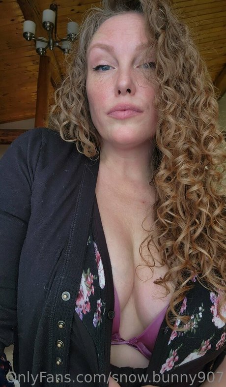 snow bunny907 model pornographic photos