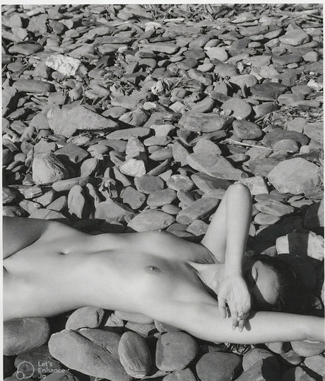 Amelia Zadro model pornographic galleries