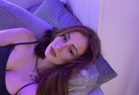 Katsokinkyy nice actress picture