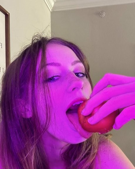 Katsokinkyy pretty pornstar pictures