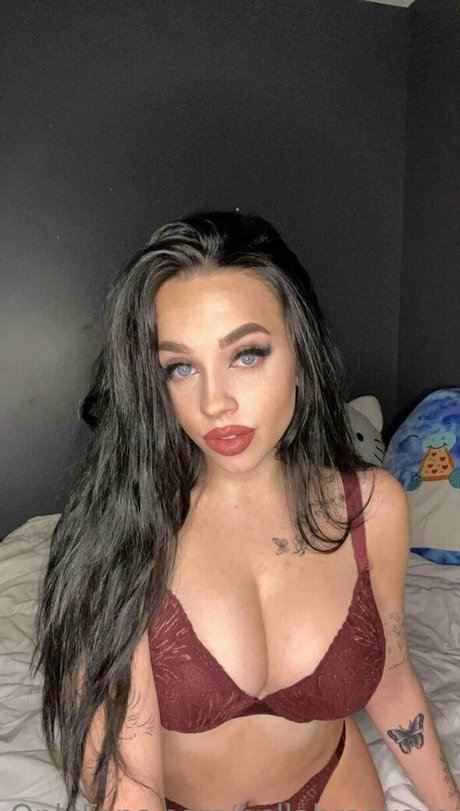 bellabrooksxo perfect star photo