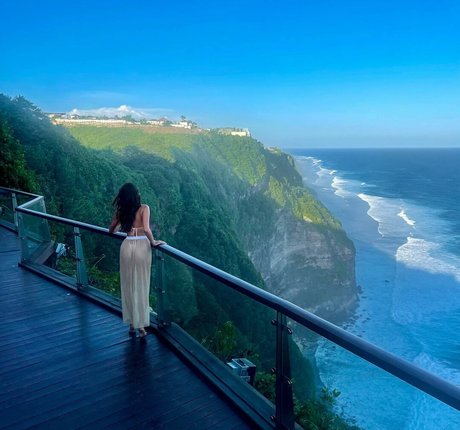 Iulia Girbu hd star picture