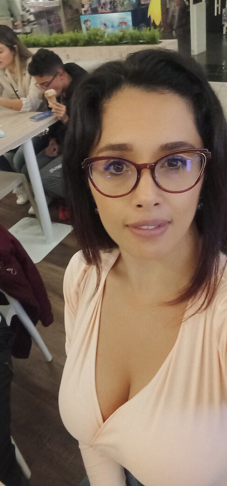 nude pregnant onlyfans porno archive