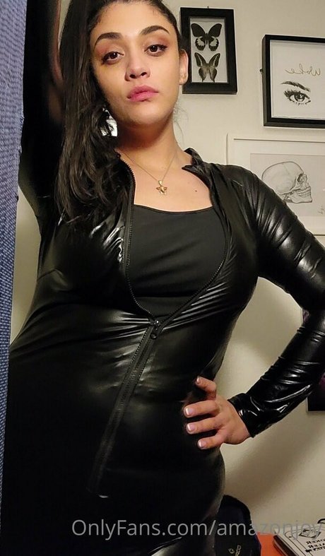 amazonjoy pretty pornstar pic