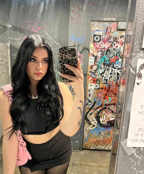 lanabrookesxox star top image