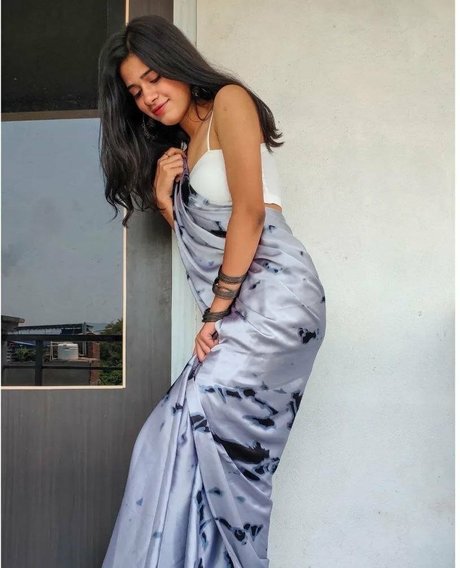 Sakshi Patil nude actress picture