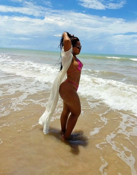 Pattricia Araujo hot star pics