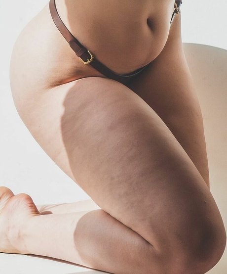 Noa The Model high quality model pic