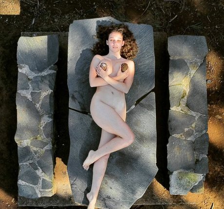 Noa The Model exclusive model gallery