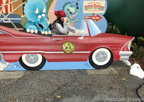 giapaige art actress image