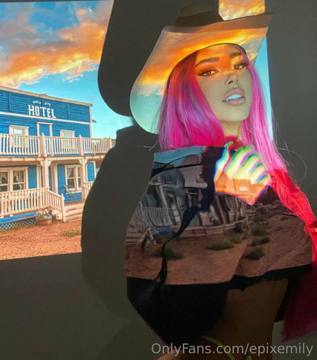 epixemily star high quality pic