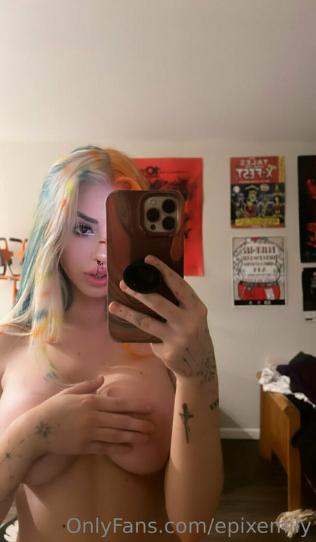 epixemily xxx pornstar img