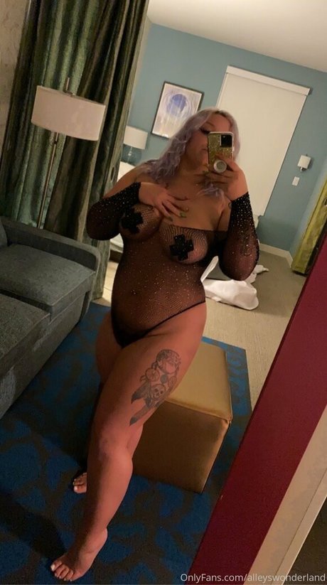 alleyswonderland high quality actress img