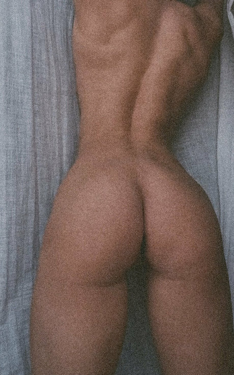 ebony onlyfans naked pic