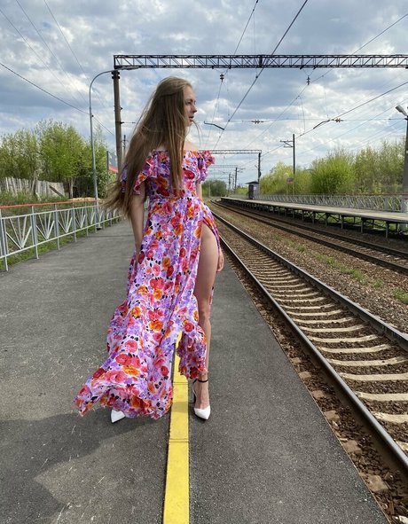 old young lesbian onlyfans hot image