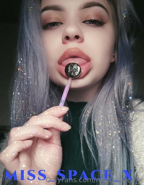 miss space x top model archive